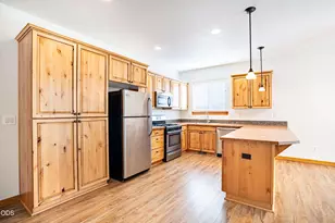 20269 Knightsbridge Pl, Bend, OR 97702 - Photo 15