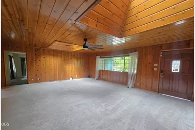 533 NW Midland Avenue, Grants Pass, OR 97526 - Photo 3