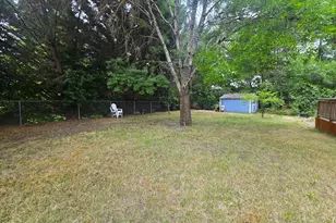 533 NW Midland Ave, Grants Pass, OR 97526 - Photo 9