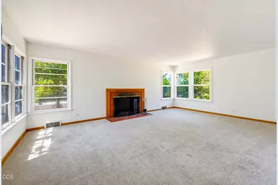 2137 E Jackson Street, Medford, OR 97504 - Photo 29