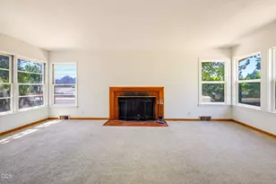 2137 E Jackson St, Medford, OR 97504 - Photo 31