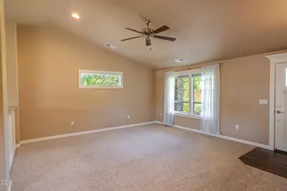 2196 Crestbrook Road, Medford, OR 97504 - Photo 5