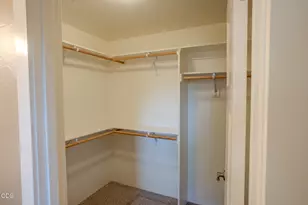 2196 Crestbrook Rd, Medford, OR 97504 - Photo 31