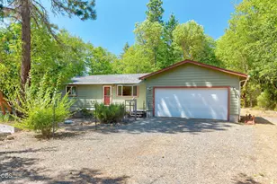 560 Schumacher St, Cave Junction, OR 97523 - Photo 37