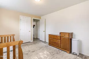 136 SE G St, Madras, OR 97741 - Photo 15