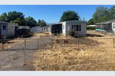 2548 Antelope Road, White City, OR 97503 - Photo 1