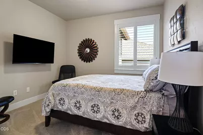 2541 NW Pine Terrace Drive, Bend, OR 97703 - Photo 15