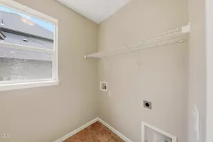2765 SW 49th St, Redmond, OR 97756 - Photo 25