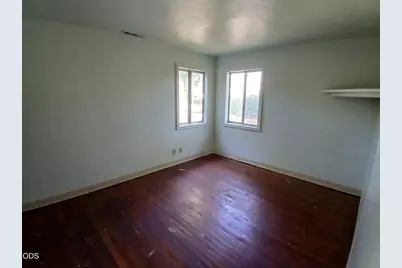 1340 Dowell Road, Grants Pass, OR 97527 - Photo 13