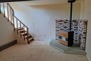 1340 Dowell Rd, Grants Pass, OR 97527 - Photo 21