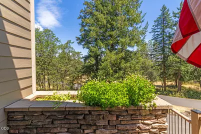 6818 Coopers Hawk Road, Klamath Falls, OR 97601 - Photo 5