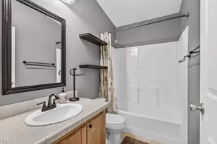 530 Ingalls Ln, Wilderville, OR 97543 - Photo 25
