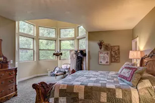 9530 S F Little Butte Rd, Eagle Point, OR 97524 - Photo 41