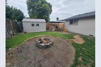 1158 Douglas Street, Medford, OR 97501 - Photo 5