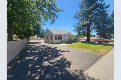 5038 Shasta Way, Klamath Falls, OR 97603 - Photo 3