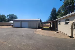 5038 Shasta Way, Klamath Falls, OR 97603 - Photo 7