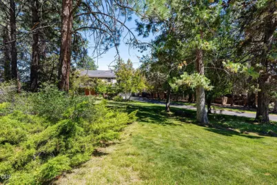 2258 NW 6th Street, Bend, OR 97703 - Photo 43