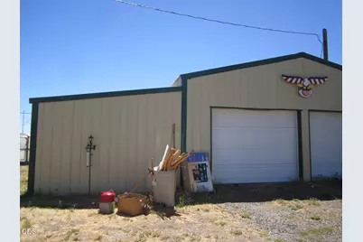 760 Miller Island Road, Klamath Falls, OR 97603 - Photo 5