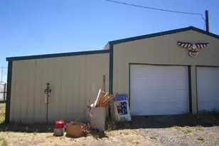760 Miller Island Rd, Klamath Falls, OR 97603 - Photo 5