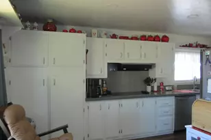 760 Miller Island Rd, Klamath Falls, OR 97603 - Photo 37