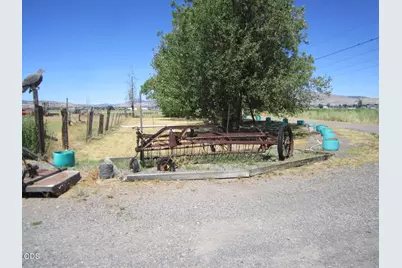 760 Miller Island Road, Klamath Falls, OR 97603 - Photo 27