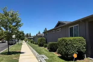 2245 SW Star Dr, Grants Pass, OR 97527 - Photo 3