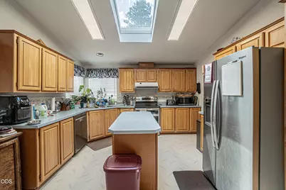 5592 Foley Lane, Central Point, OR 97502 - Photo 5