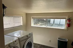 109 S Laguna St, Klamath Falls, OR 97601 - Photo 13