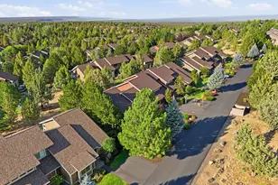 10614 Village Loop, Redmond, OR 97756 - Photo 33