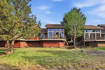 10614 Village Loop, Redmond, OR 97756 - Photo 29