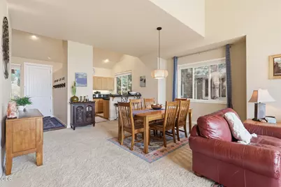 10614 Village Loop, Redmond, OR 97756 - Photo 5