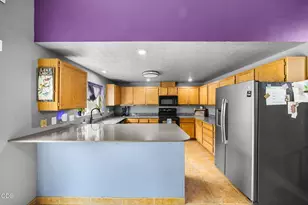 1895 NE Taylor Ct, Bend, OR 97701 - Photo 9
