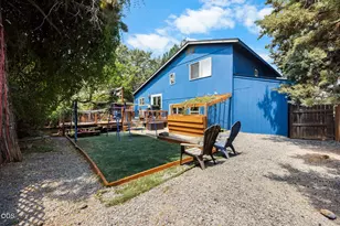 1895 NE Taylor Ct, Bend, OR 97701 - Photo 15