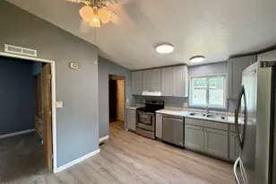 16364 Twin Dr, La Pine, OR 97739 - Photo 7