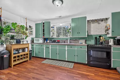 12071 Old Stage Road, Gold Hill, OR 97525 - Photo 47