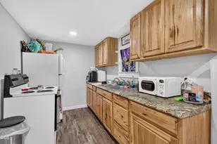 12071 Old Stage Rd, Gold Hill, OR 97525 - Photo 19