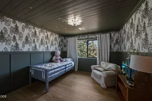 2048 NE Cradle Mountain Way, Bend, OR 97701 - Photo 37