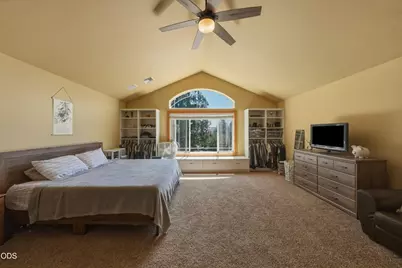 2048 NE Cradle Mountain Way, Bend, OR 97701 - Photo 41