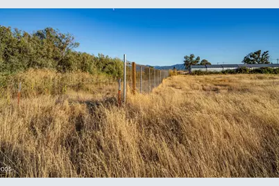 5202 Table Rock Road, Medford, OR 97502 - Photo 19