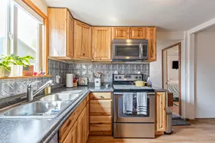 845 NW Claypool St, Prineville, OR 97754 - Photo 9