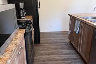 6235 Ponderosa St, Central Point, OR 97502 - Photo 3