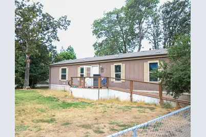 6235 Ponderosa Street, Central Point, OR 97502 - Photo 1