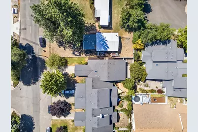241 Clay Street, Ashland, OR 97520 - Photo 23