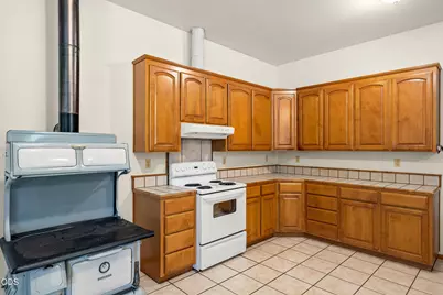 273 Fawn Lane, Azalea, OR 97410 - Photo 13