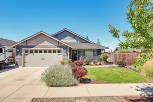 2210 Westwood Dr, Medford, OR 97501 - Photo 1