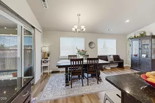 2210 Westwood Dr, Medford, OR 97501 - Photo 17