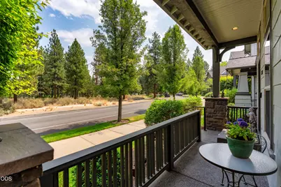 2641 Northwest Crossing Drive, Bend, OR 97703 - Photo 5