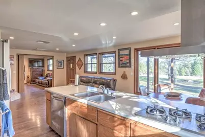 6651 Westside, Cave Junction, OR 97523 - Photo 17