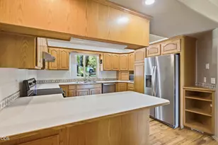 410 Lancelot Ln, Merlin, OR 97532 - Photo 17