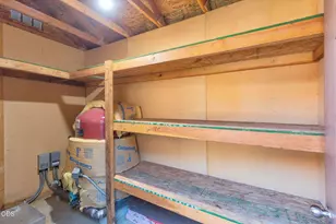 410 Lancelot Ln, Merlin, OR 97532 - Photo 63